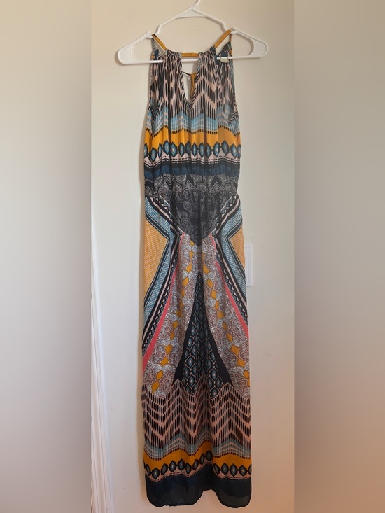 Ali & Kris Dresses & Skirts - Ali & Kris maxi dress